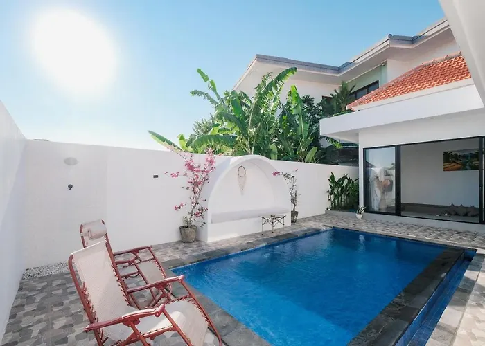 Artsya - New &modern 2br Tropical Canggu Private Pool