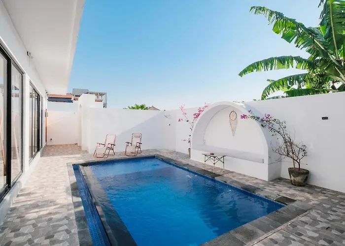 Artsya - New &modern 2br Tropical Canggu Private Pool